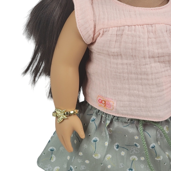 Our Generation 18" Doll with Outfit - Battat - Picture 2 of 9